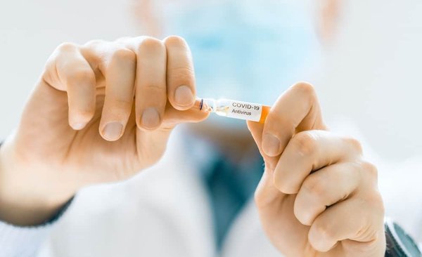 How Can Youth Ice Hockey Programs Prevent Overuse Injuries in Young Players?